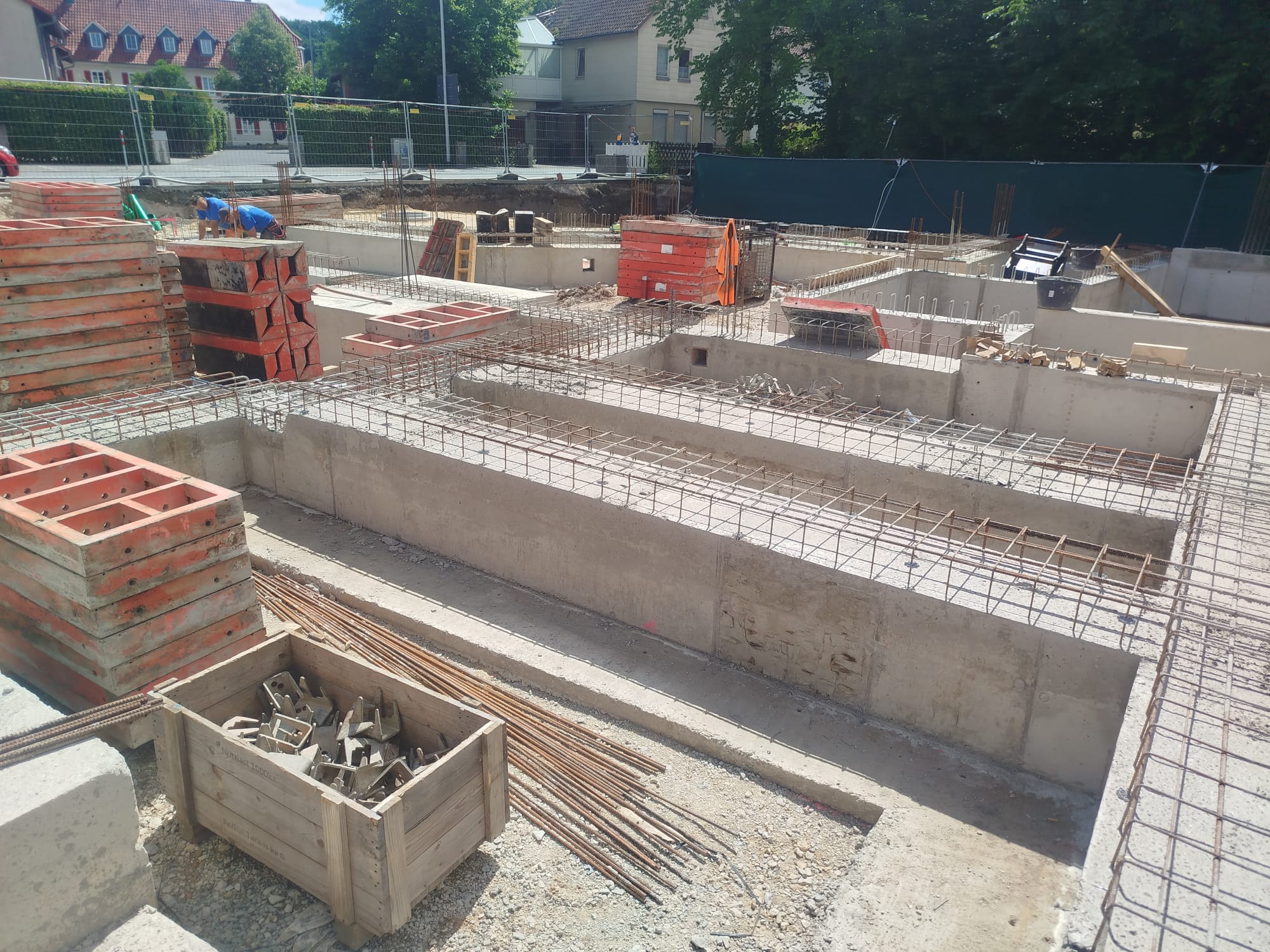 Edeka - výstavba nákupného centra Coburg, Nemecko maj-august 2026