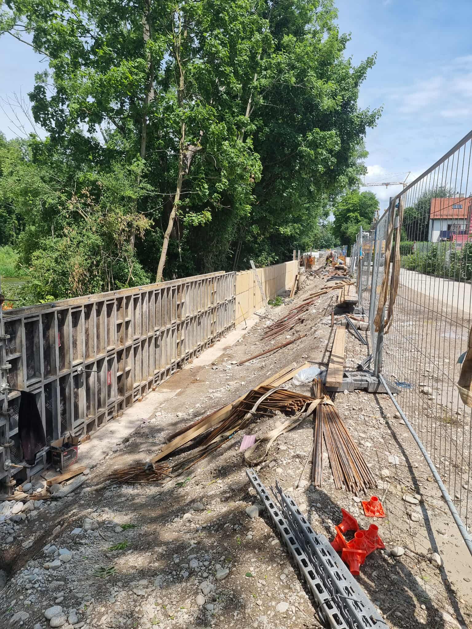 Výstavba oporného múra - Nemecko, 2025