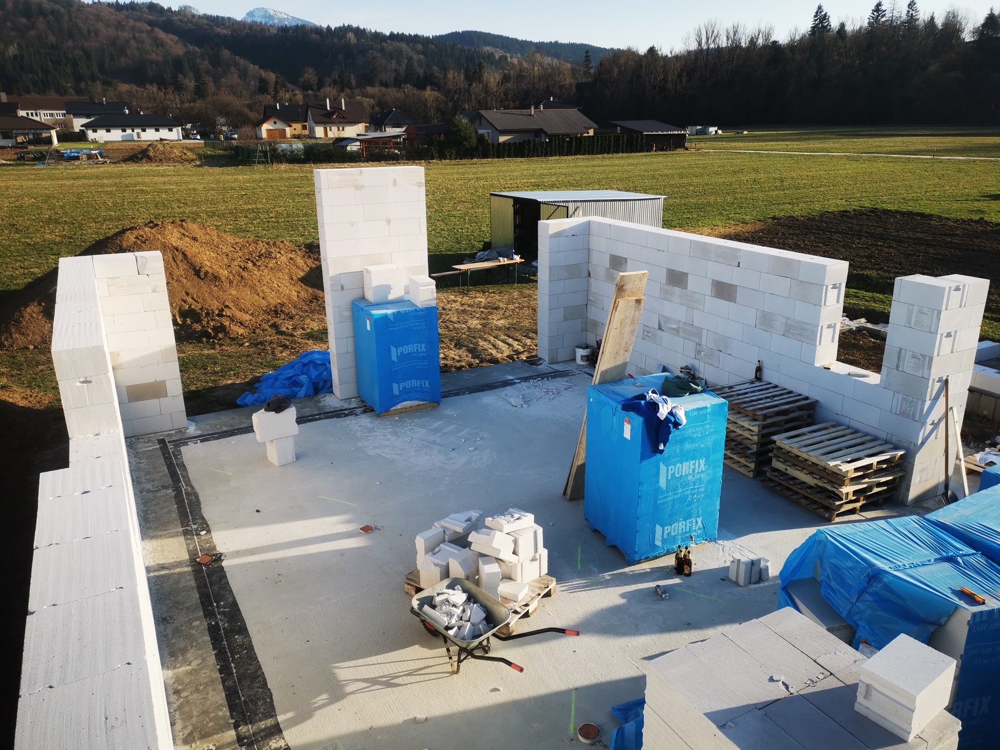 Ako prebieha výstavba rodinného domu na kľúč