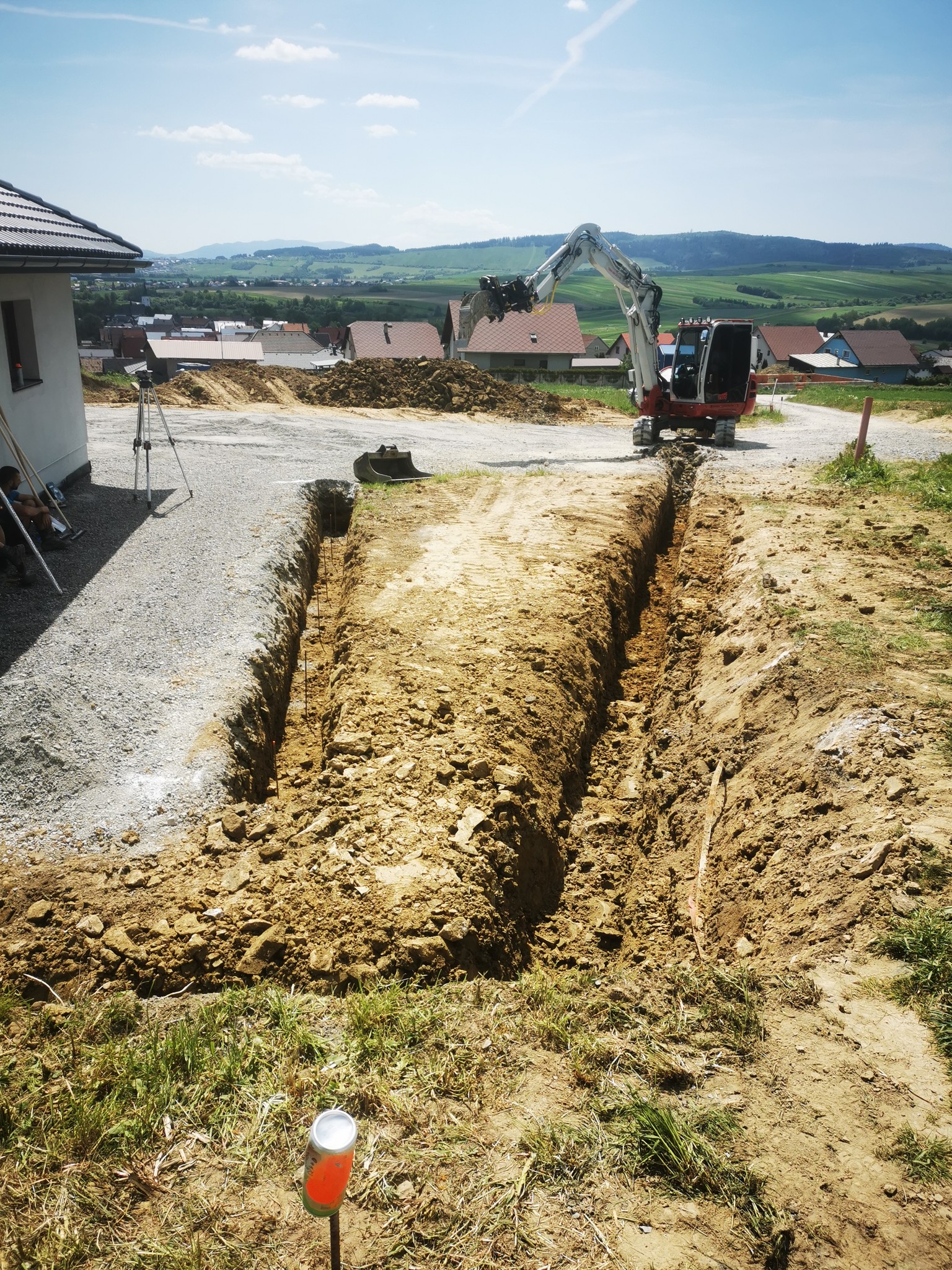 Oplotenie a zámková dlažba